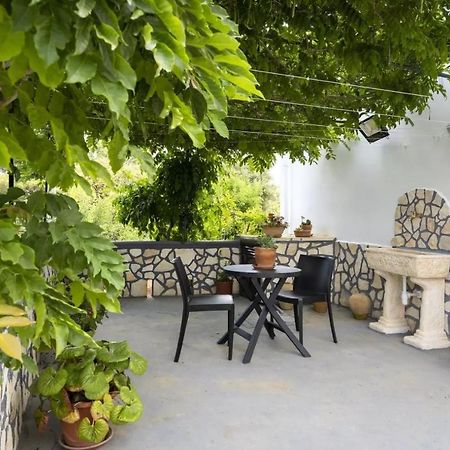 Trullo Bello Остуни Екстериор снимка